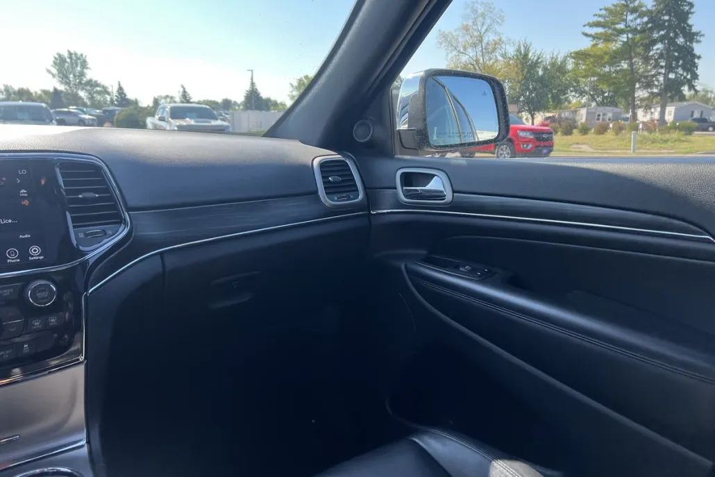 2021 Jeep Grand Cherokee Limited photo 1
