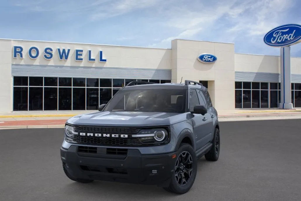 2025 Ford Bronco Sport Outer Banks photo 1