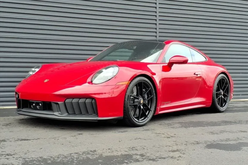 2025 Porsche 911 4 GTS photo 1