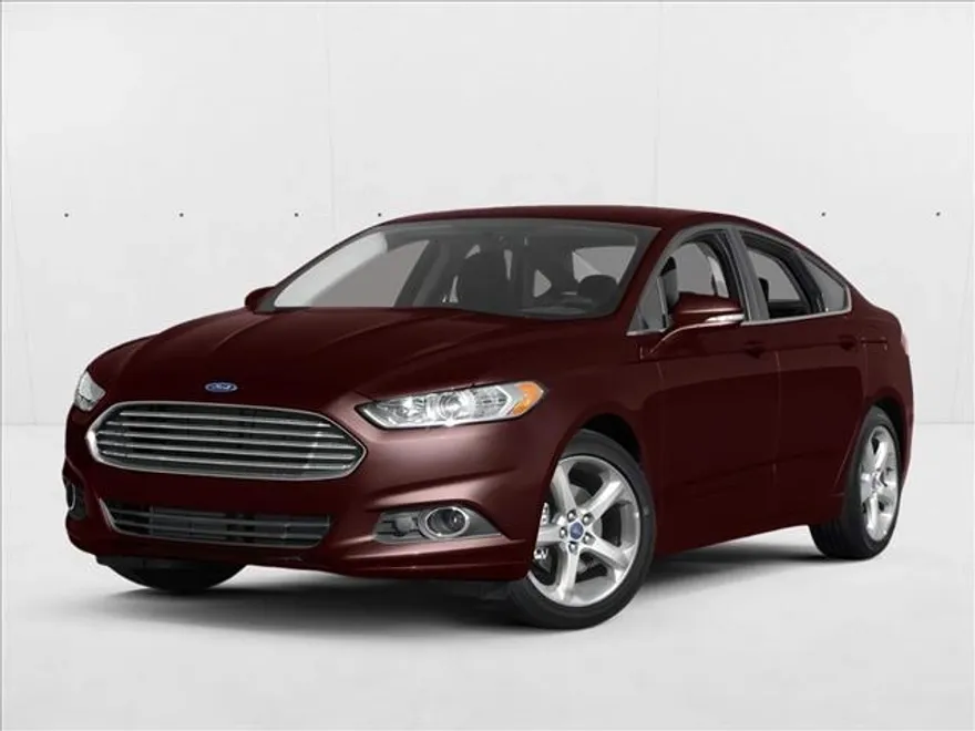 2013 Ford Fusion SE photo 1
