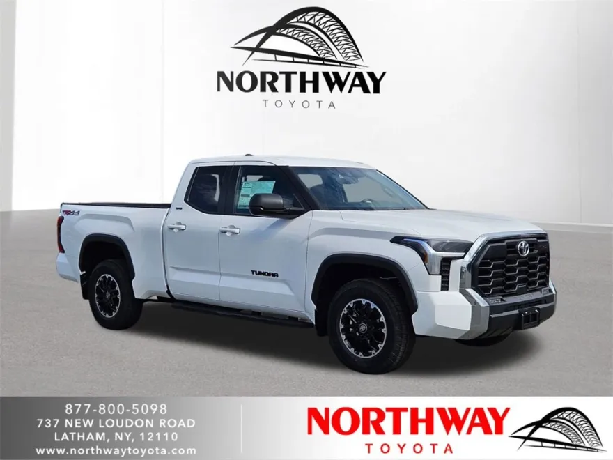 2026 Toyota Tundra SR5 Double Cab photo 1
