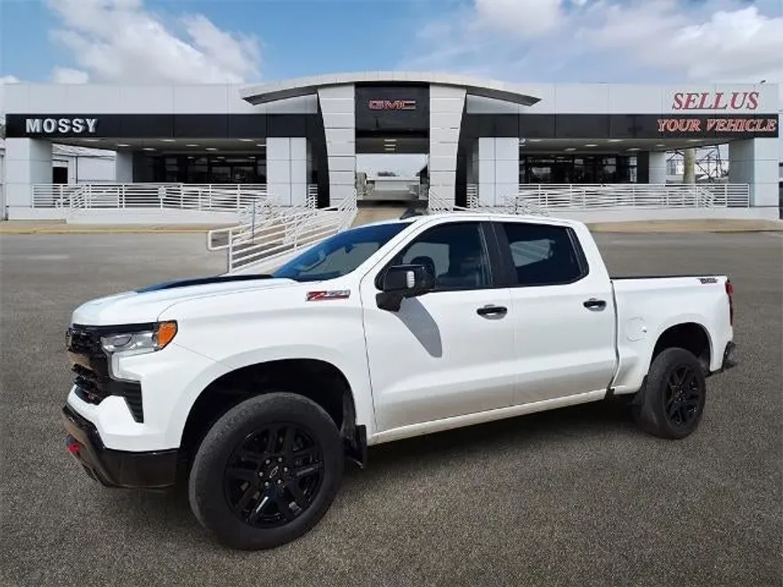 2022 Chevrolet Silverado 1500 LT Trail Boss photo 1