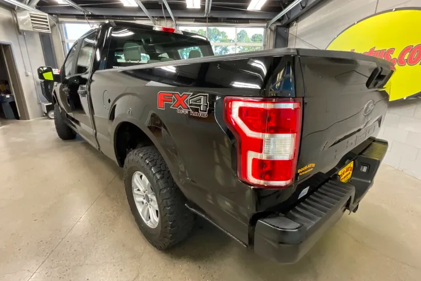 2018 Ford F-150 XL photo 1