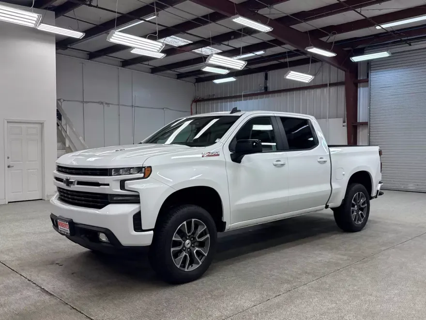 2022 Chevrolet Silverado 1500 RST photo 1
