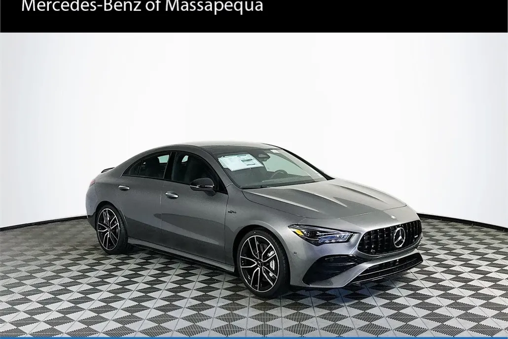 2025 Mercedes Benz CLA AMG 35 4MATIC photo 1