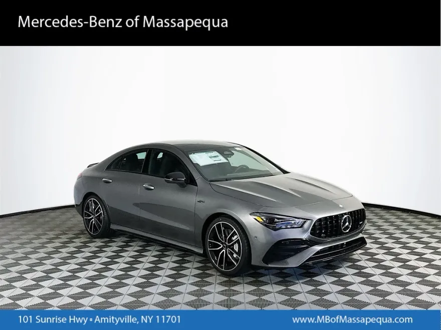 2025 Mercedes Benz CLA AMG 35 4MATIC photo 1