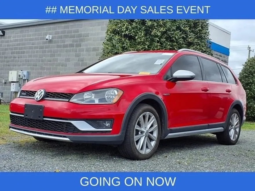 2017 Volkswagen Golf Alltrack S photo 1