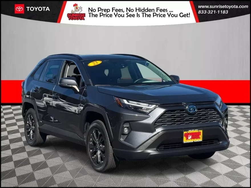 2023 Toyota RAV4 XLE Premium photo 1