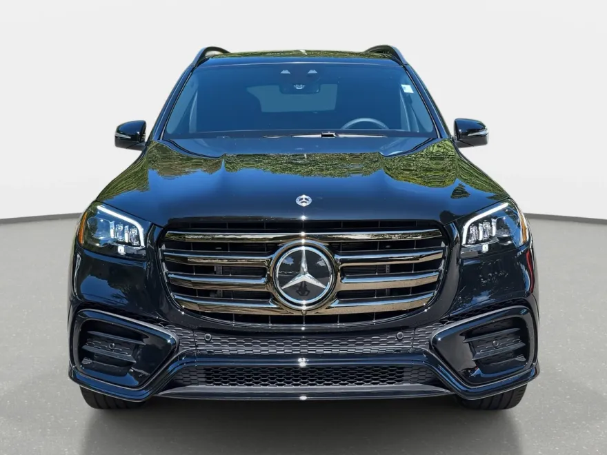 2026 Mercedes Benz GLS 450 4MATIC photo 1