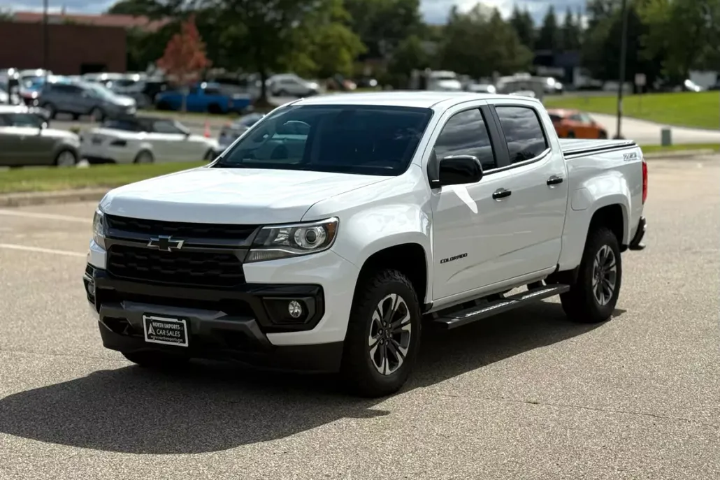 2022 Chevrolet Colorado Z71 photo 1