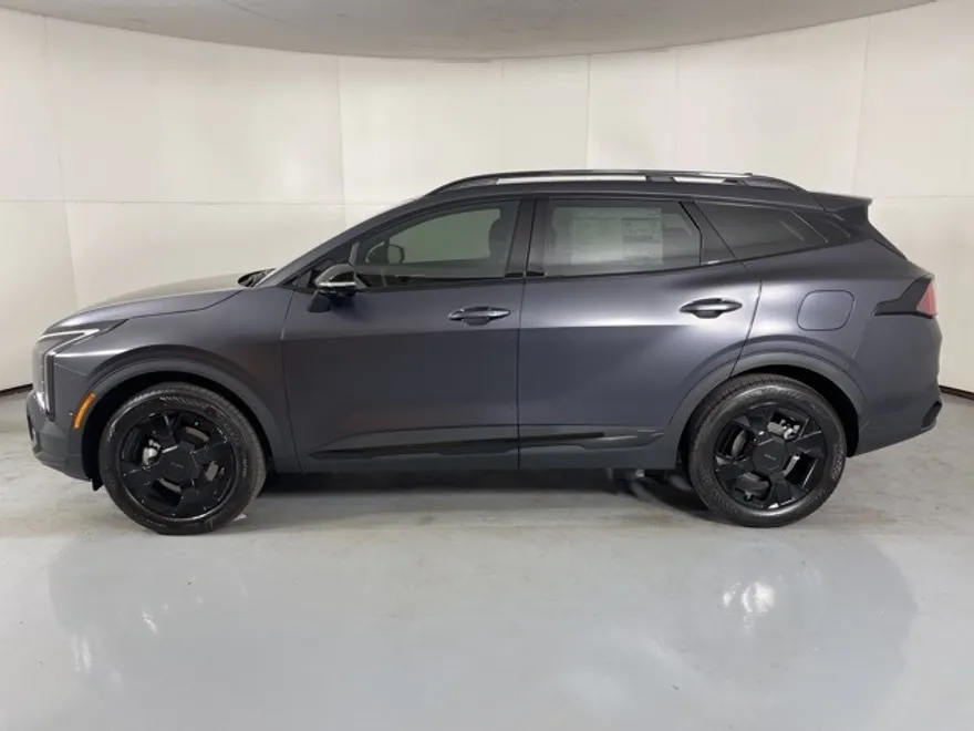 2026 Kia Sportage X-Line photo 1