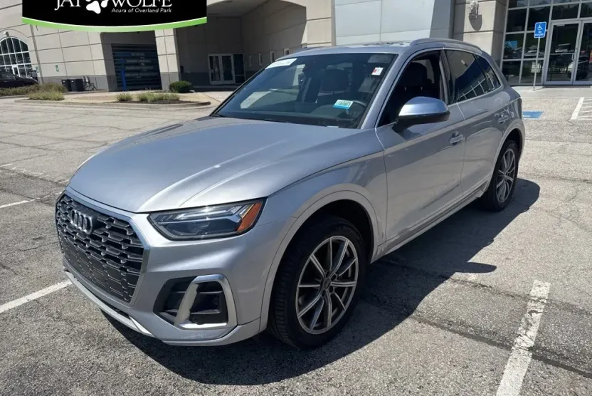 2022 Audi SQ5 Premium Plus photo 1