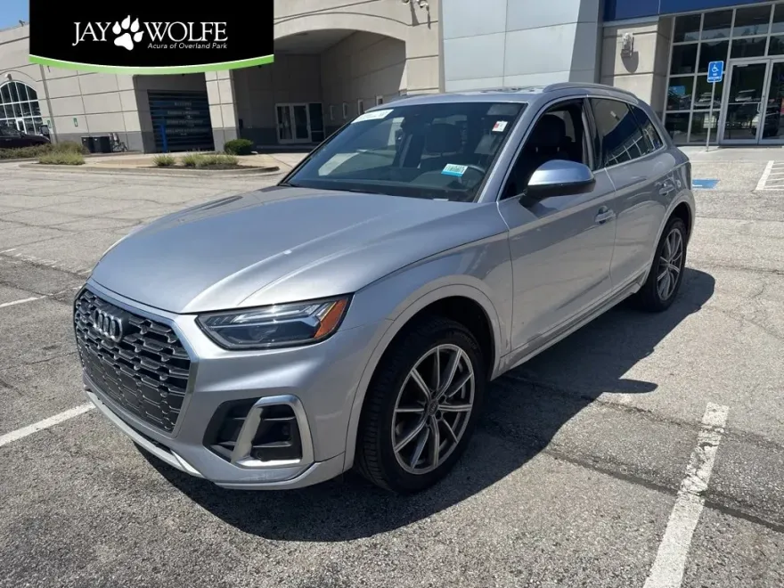 2022 Audi SQ5 Premium Plus photo 1