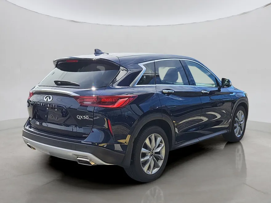 2022 Infiniti QX50 PURE photo 1
