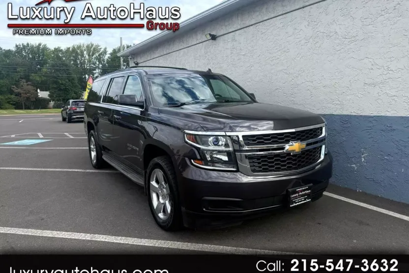 2015 Chevrolet Suburban 1500 LT photo 1