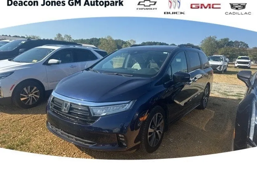 2021 Honda Odyssey Touring photo 1