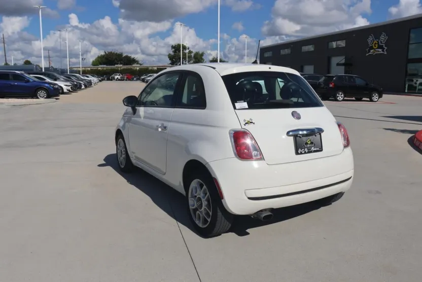 2015 Fiat 500 Pop photo 1