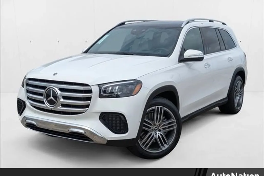 2025 Mercedes Benz GLS 450 4MATIC photo 1