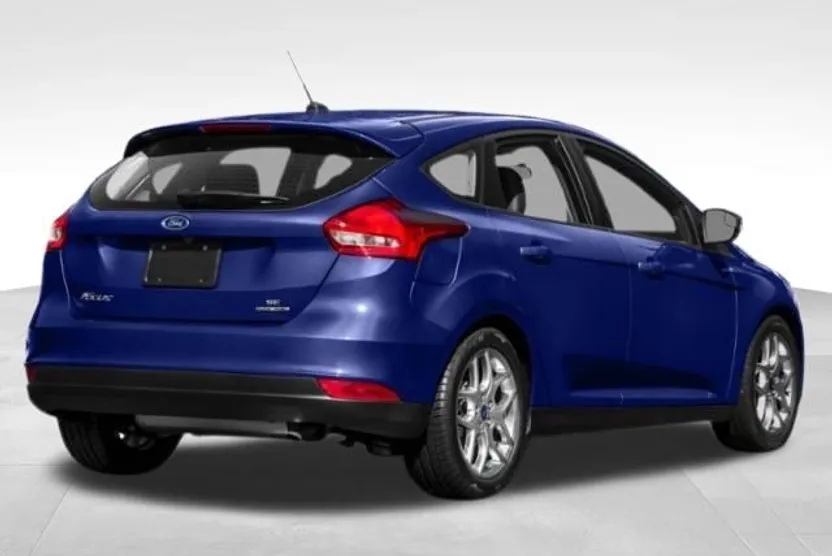 2018 Ford Focus SEL photo 1