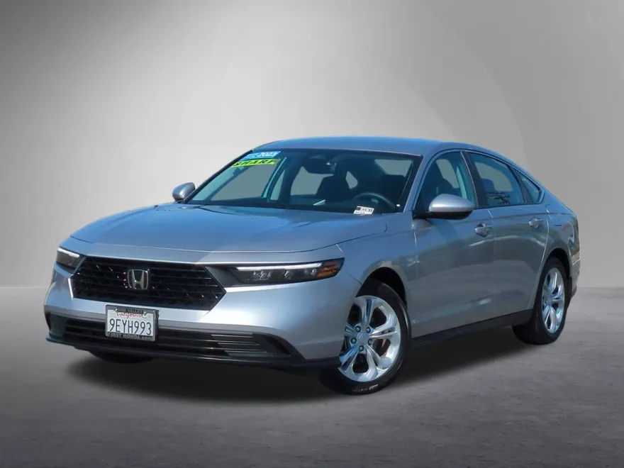 2023 Honda Accord LX photo 1