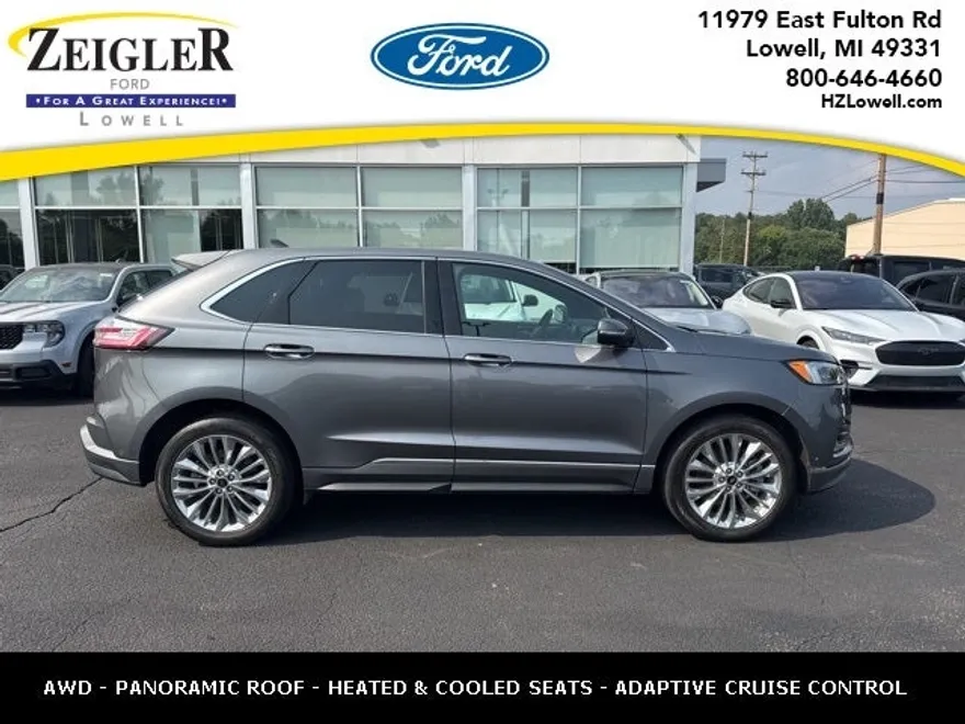 2022 Ford Edge Titanium photo 1