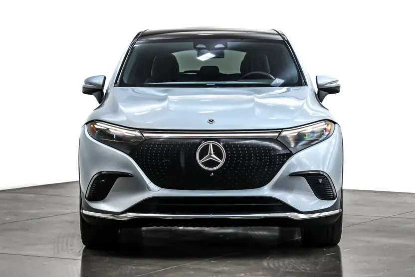 2023 Mercedes Benz EQS SUV 450 photo 1