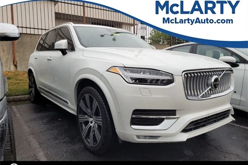 2023 Volvo XC90 AWD Ultimate photo 1