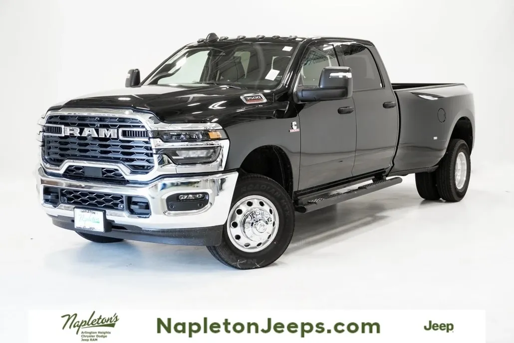 2025 Ram 3500 Tradesman photo 1
