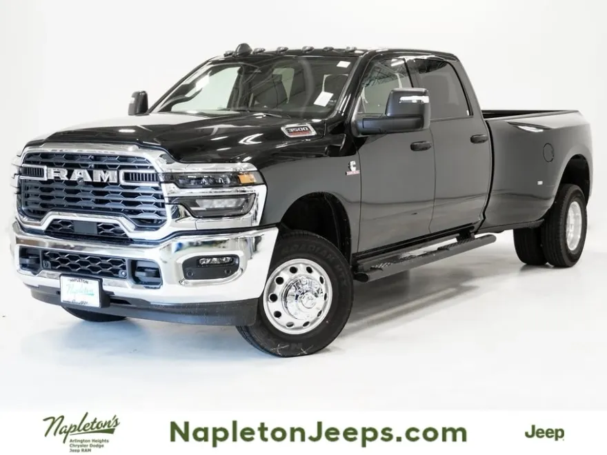 2025 Ram 3500 Tradesman photo 1