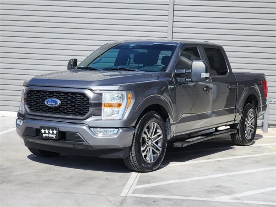 2022 Ford F-150 XL photo 1