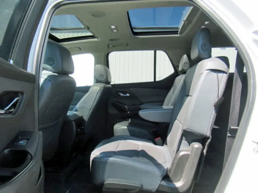 2018 Chevrolet Traverse Leather photo 1