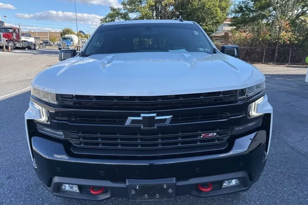 2022 Chevrolet Silverado 1500 LT Trail Boss photo 1