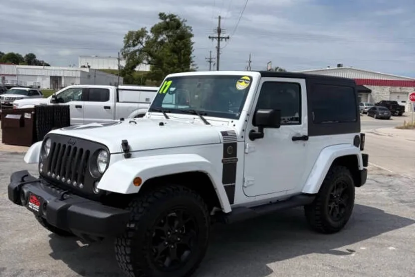 2017 Jeep Wrangler Sport photo 1
