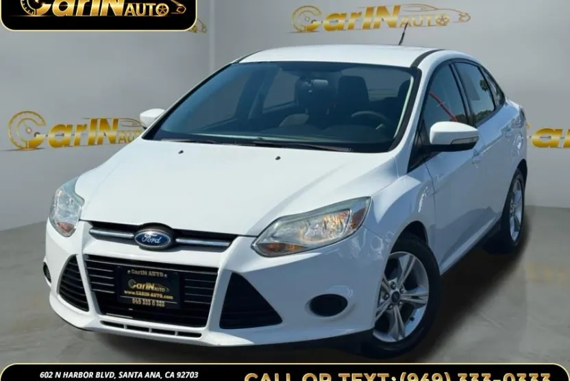 2014 Ford Focus SE photo 1