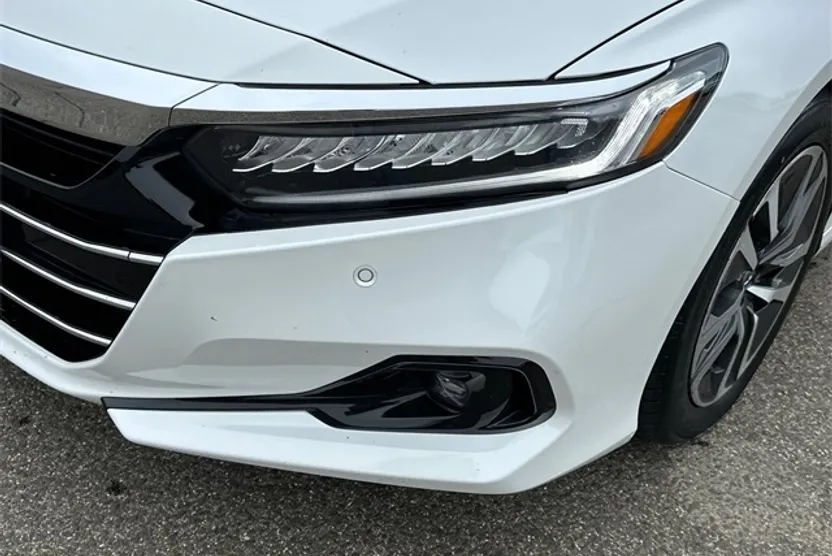 2022 Honda Accord Hybrid EX-L photo 1