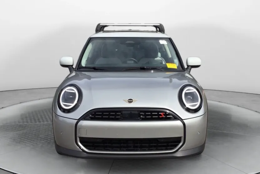 2025 Mini Cooper Hardtop S photo 1