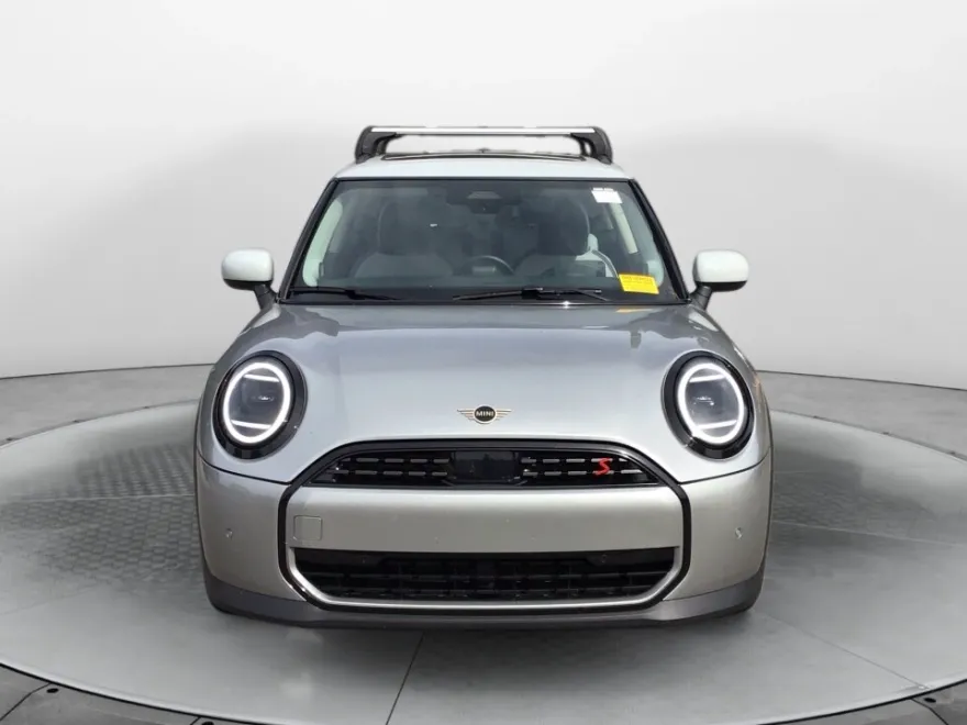 2025 Mini Cooper Hardtop S photo 1