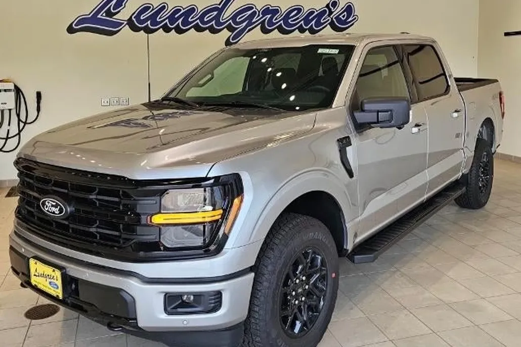2025 Ford F-150 XLT photo 1