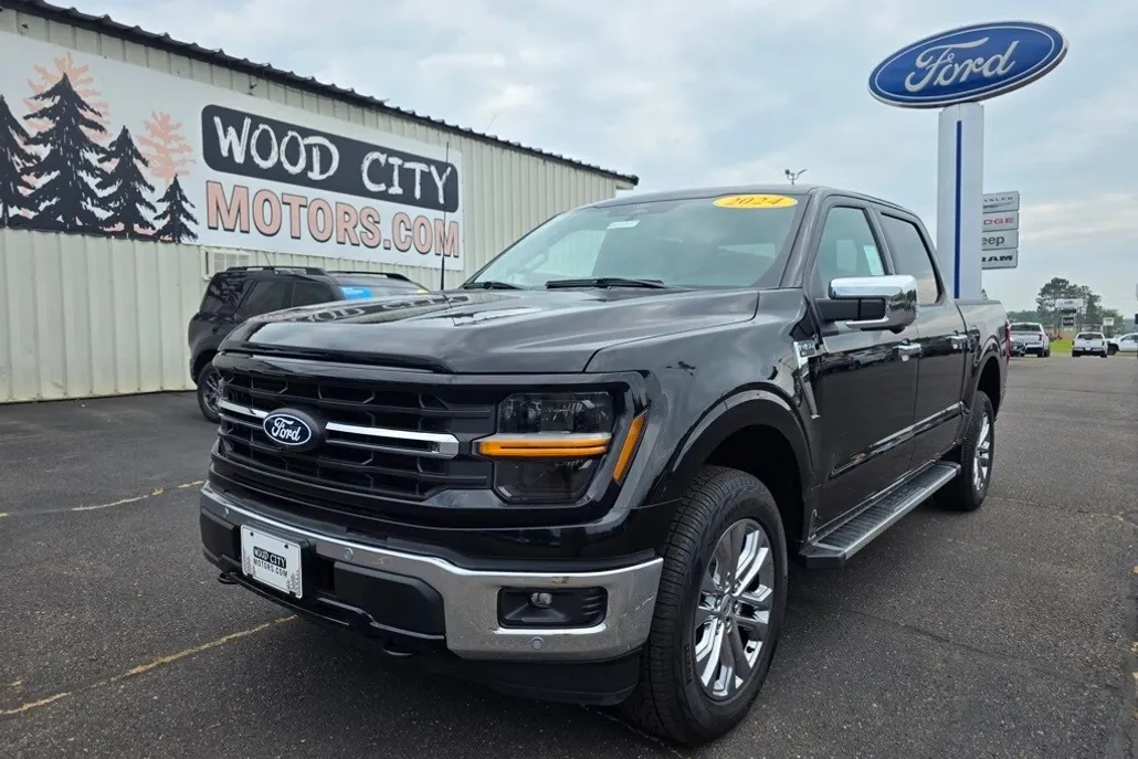 2024 Ford F-150 XLT photo 1