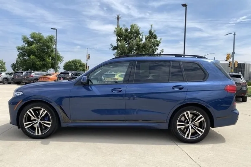 2020 Bmw X7 M50i photo 1