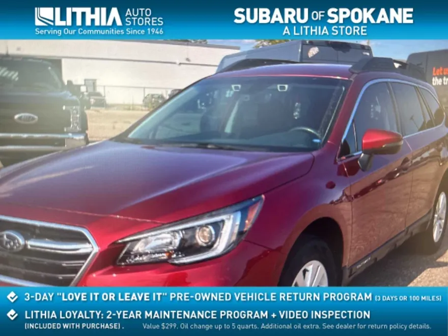 2018 Subaru Outback Premium photo 1