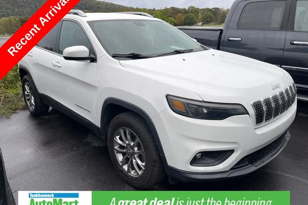 2019 Jeep Cherokee Latitude photo 1