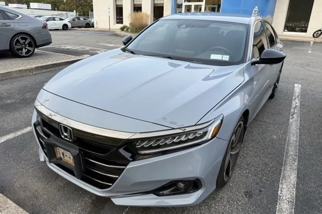2022 Honda Accord Sport 1.5T photo 1