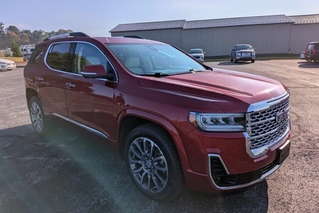 2023 Gmc Acadia Denali photo 1
