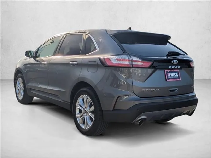 2024 Ford Edge Titanium photo 1