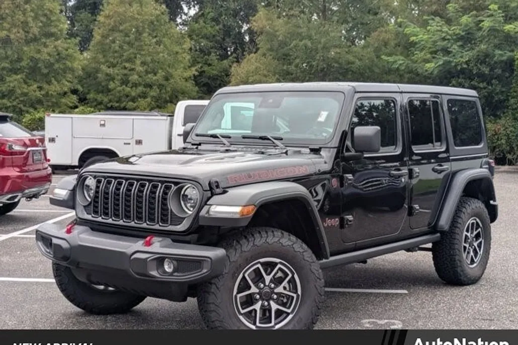 2025 Jeep Wrangler Rubicon photo 1