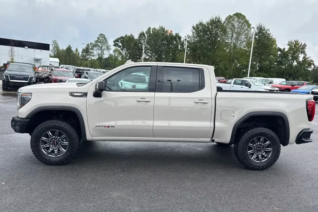 2026 Gmc Sierra 1500 AT4X photo 1