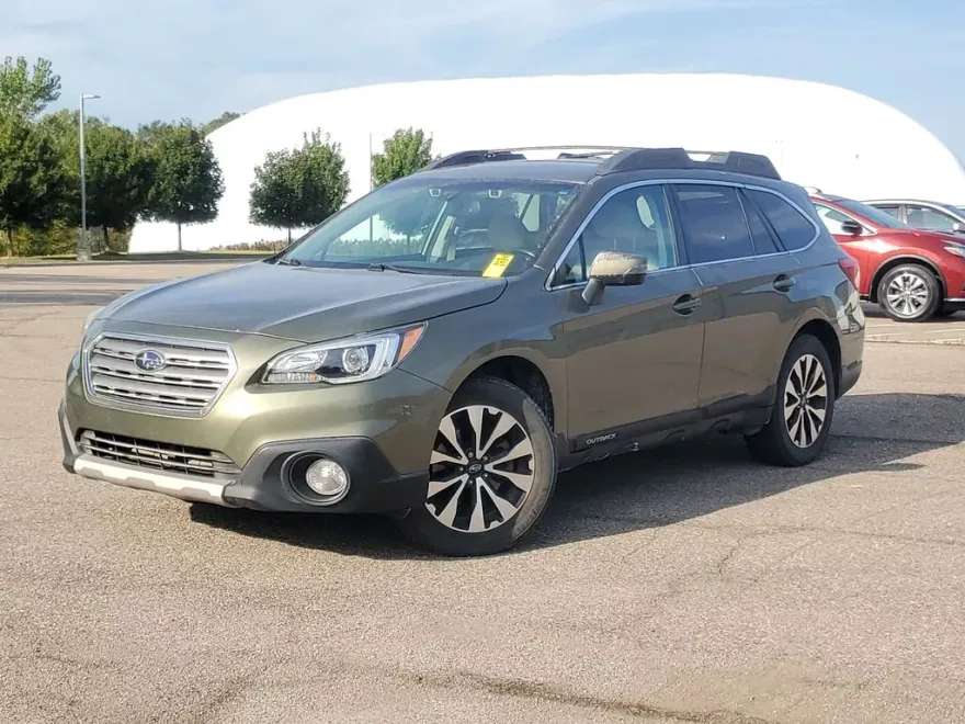 2016 Subaru Outback 3.6R Limited photo 1