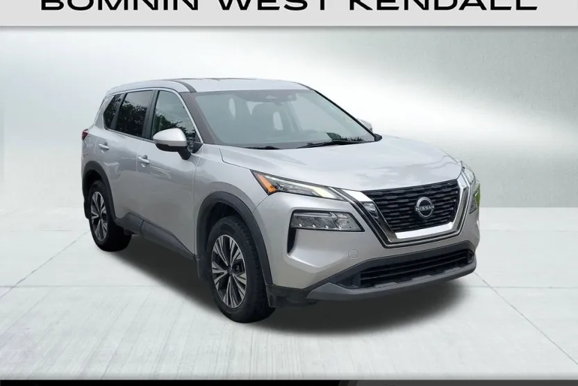 2022 Nissan Rogue SV photo 1