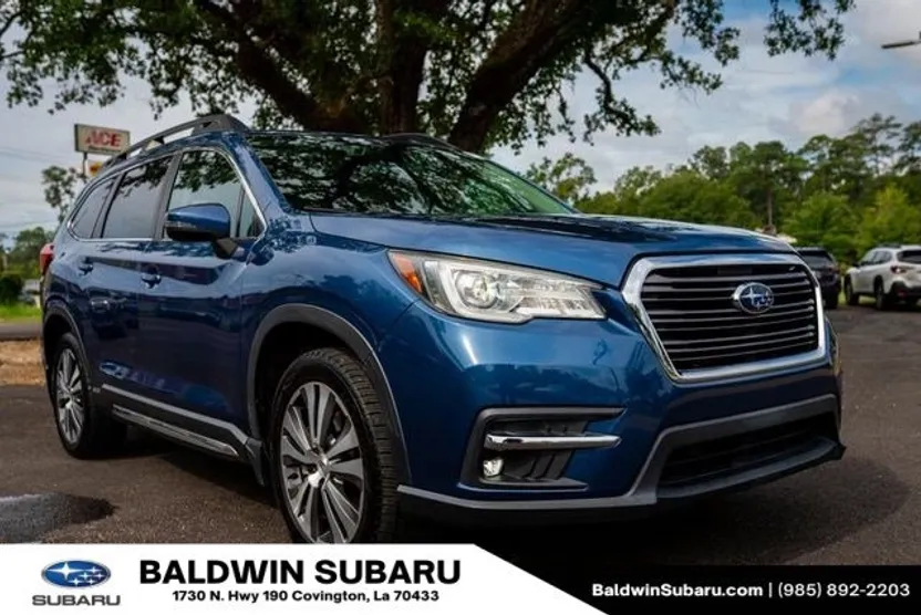2022 Subaru Ascent Limited photo 1